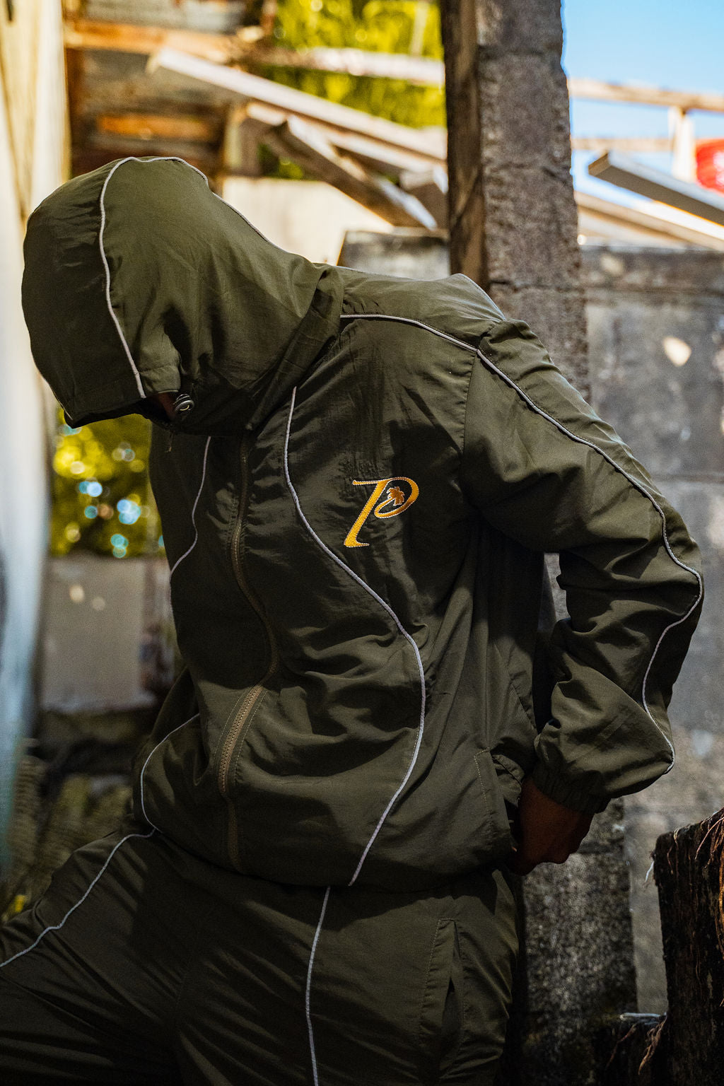 "GOLDEN P" Reflective green olive jacket
