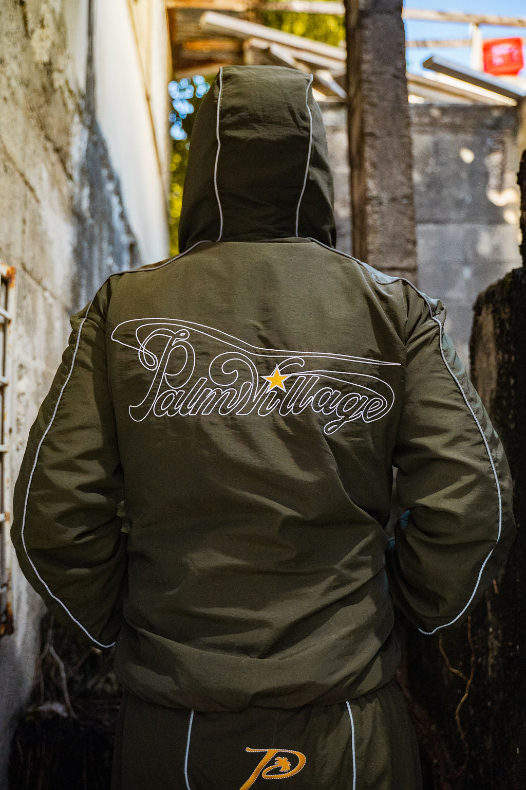 "GOLDEN P" Reflective green olive jacket