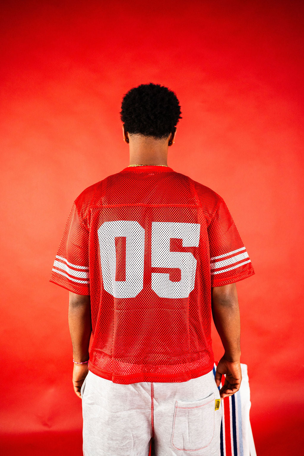ATHLETICS "RED" MESH TEE