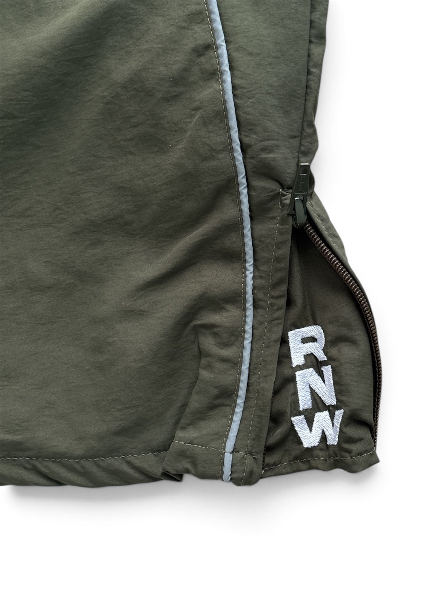 "GOLDEN P" Reflective green olive pants